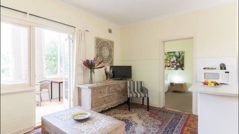 Broadway Apartments - Accommodation Rockhampton 12