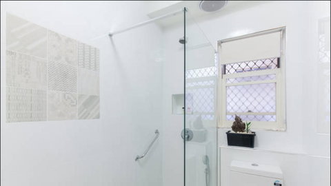 Broadway Apartments - Accommodation Rockhampton 3
