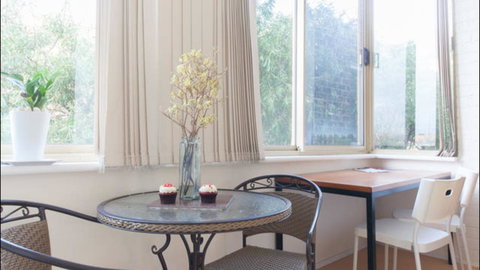 Broadway Apartments - Accommodation Rockhampton 24
