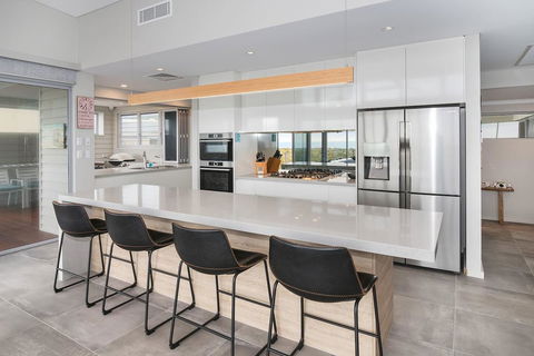 Busselton Beachside - A Slice Of Heaven - Accommodation Rockhampton 3