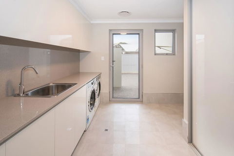 Busselton Beachside - A Slice Of Heaven - Accommodation Rockhampton 16