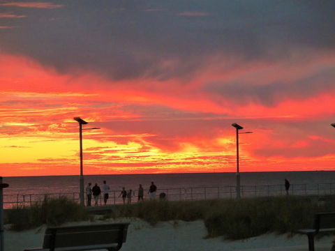 Jurien Beachfront Holiday Units - Accommodation Rockhampton 32