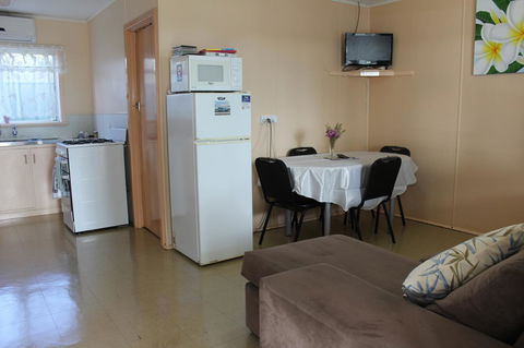 Jurien Beachfront Holiday Units - Accommodation Rockhampton 9