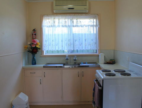 Jurien Beachfront Holiday Units - Accommodation Rockhampton 19