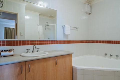 Canning Bridge Auto Lodge - Accommodation Rockhampton 42