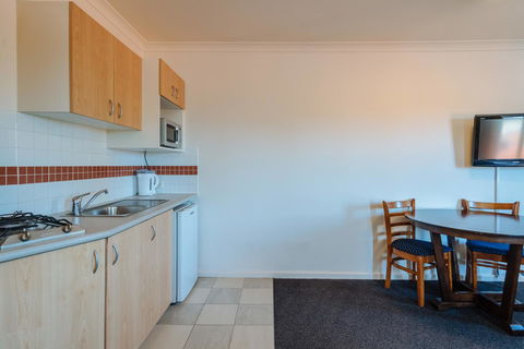 Canning Bridge Auto Lodge - Accommodation Rockhampton 38