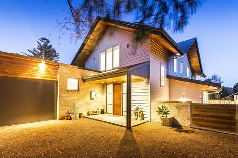 Arthouse - Accommodation Rockhampton 26
