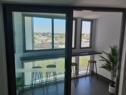 Modern Northbridge Apartment - Accommodation Rockhampton 2