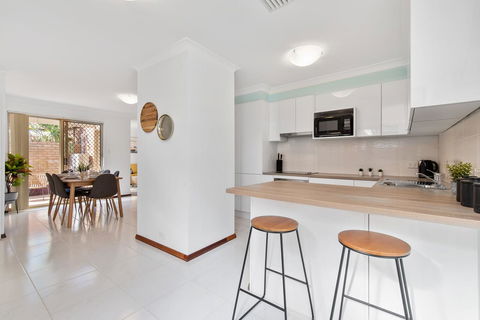 Applecross Village Residence - Accommodation Rockhampton 11