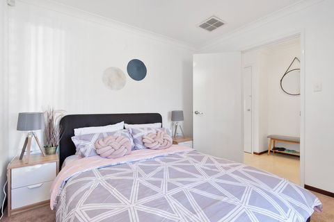 Applecross Village Residence - Accommodation Rockhampton 19