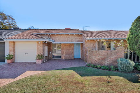 Applecross Village Residence - Accommodation Rockhampton 29