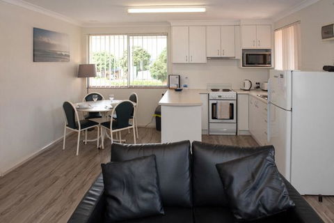 API Middleton Beach Front Apartments Albany - Accommodation Rockhampton 0