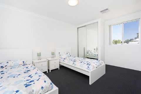 Victoria Park Town House - Accommodation Rockhampton 4