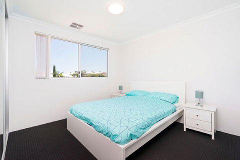 Victoria Park Town House - Accommodation Rockhampton 5