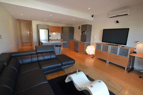 The Arcadia Apartment - Accommodation Rockhampton 0