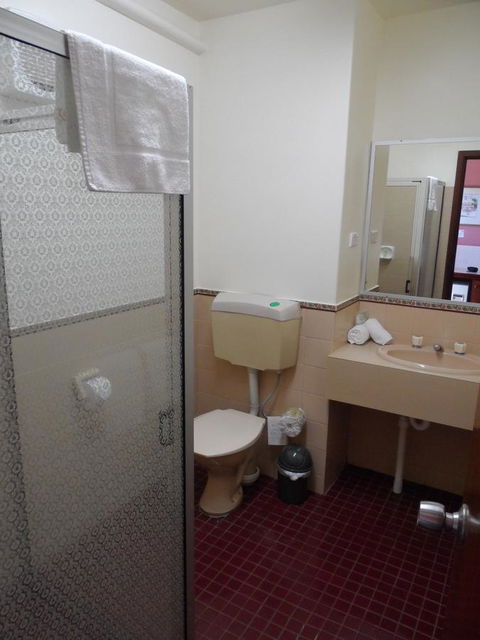 Clifton Motel & Grittleton Lodge - Accommodation Rockhampton 19