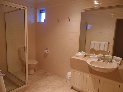 Clifton Motel & Grittleton Lodge - Accommodation Rockhampton 29