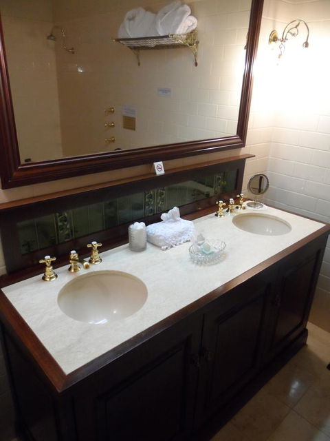 Clifton Motel & Grittleton Lodge - Accommodation Rockhampton 31