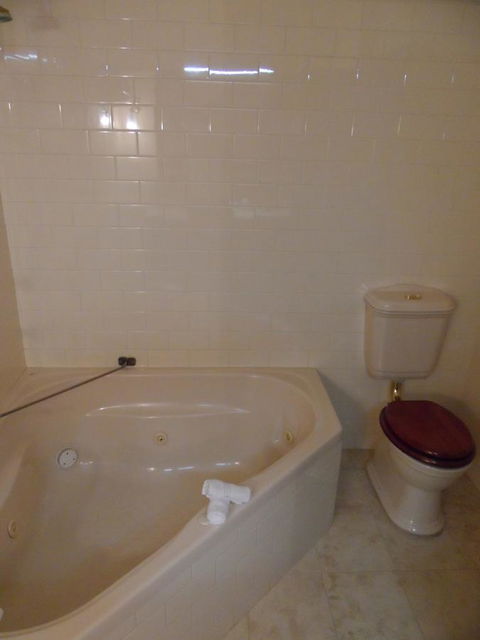 Clifton Motel & Grittleton Lodge - Accommodation Rockhampton 32