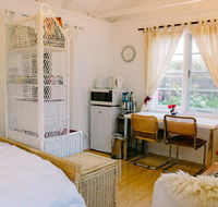 Garden Studio in Cottesloe - Accommodation Rockhampton