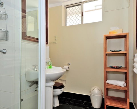 Mollies - Central Fremantle 1 Bedroom Apartment - Accommodation Rockhampton 4