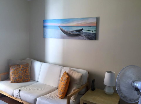 Mollies - Central Fremantle 1 Bedroom Apartment - Accommodation Rockhampton 7