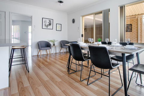 Jane Residence - Accommodation Rockhampton 13