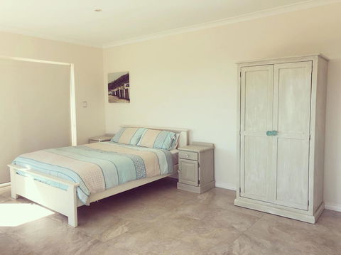 Ocean Reef Vista - Accommodation Rockhampton 12