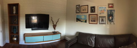 Rowley House - Accommodation Rockhampton 5