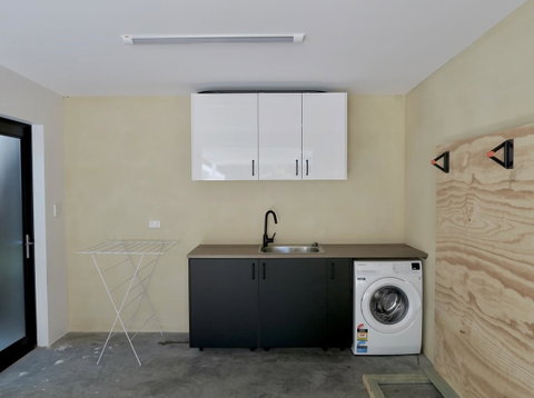 Berms And Barrels - New - Accommodation Rockhampton 15