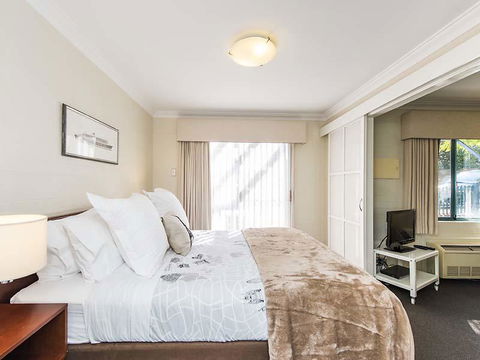 Subiaco Village 28 - Accommodation Rockhampton 7