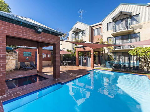 Subiaco Village 28 - Accommodation Rockhampton 19
