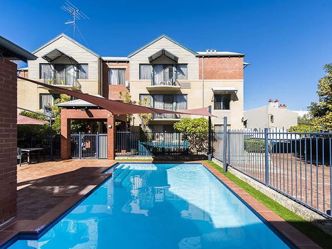 Subiaco Village 28 - Accommodation Rockhampton 0