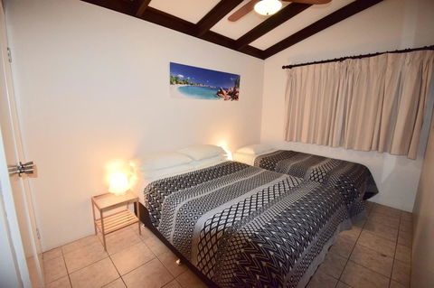 Wildsights Villas - Accommodation Rockhampton 4