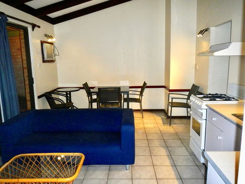 Wildsights Villas - Accommodation Rockhampton 10
