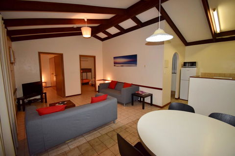 Wildsights Villas - Accommodation Rockhampton 18