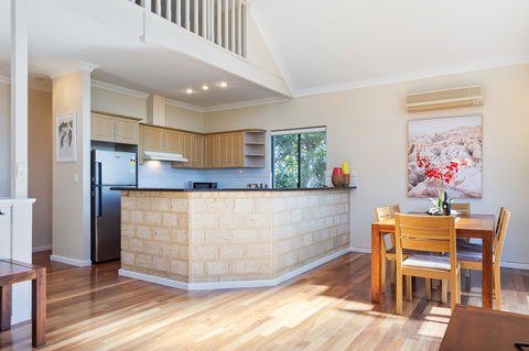 Swanview Ardross Shortstays - Accommodation Rockhampton 6