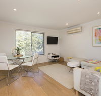 Cottesloe Beach Pines Apartment - Accommodation Rockhampton