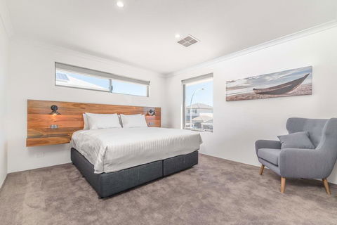 Karrinyup Waters Luxury House Rental - Accommodation Rockhampton 5