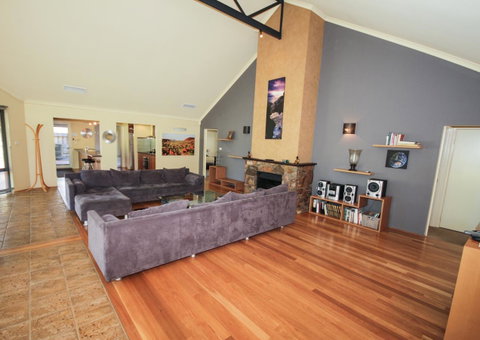 Serendipity - In Town - Margaret River - Accommodation Rockhampton 3