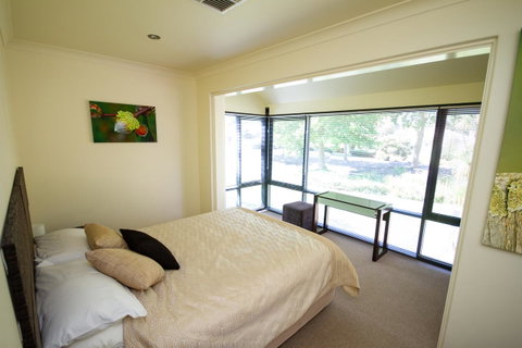 Serendipity - In Town - Margaret River - Accommodation Rockhampton 4