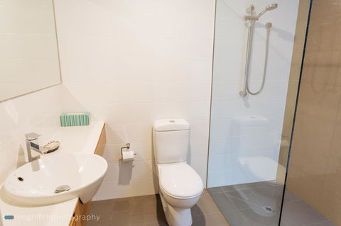 Stablebase - Accommodation Rockhampton 12