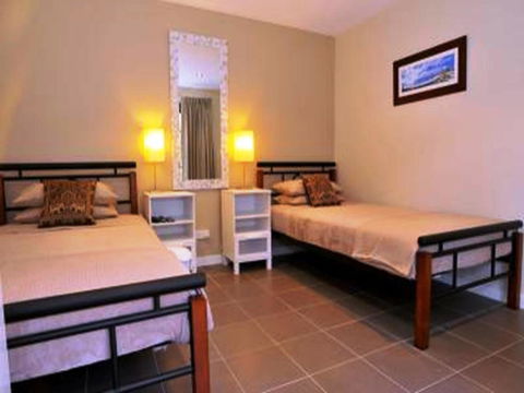 Waikiki Beach Bed And Breakfast - Accommodation Rockhampton 10