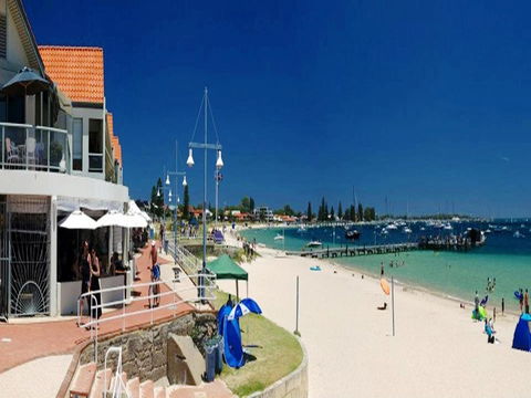 Waikiki Beach Bed And Breakfast - Accommodation Rockhampton 15