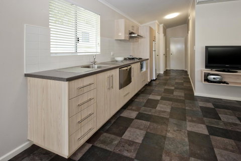 Mandalay Holiday Resort And Tourist Park - Accommodation Rockhampton 15