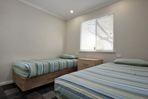 Mandalay Holiday Resort And Tourist Park - Accommodation Rockhampton 33