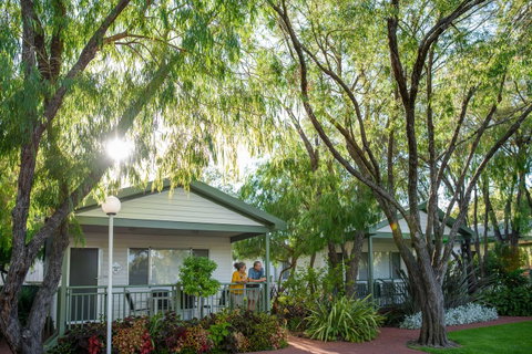 Mandalay Holiday Resort And Tourist Park - Accommodation Rockhampton 4