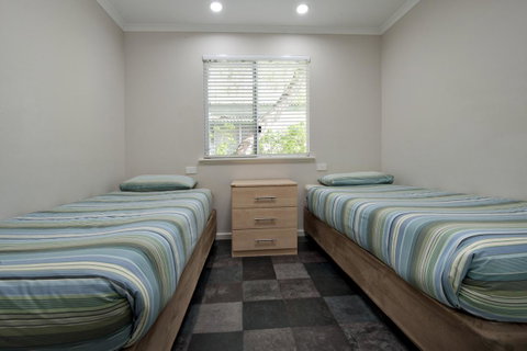 Mandalay Holiday Resort And Tourist Park - Accommodation Rockhampton 14