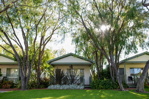 Mandalay Holiday Resort And Tourist Park - Accommodation Rockhampton 16