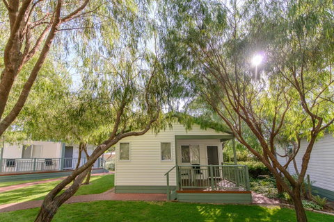 Mandalay Holiday Resort And Tourist Park - Accommodation Rockhampton 30